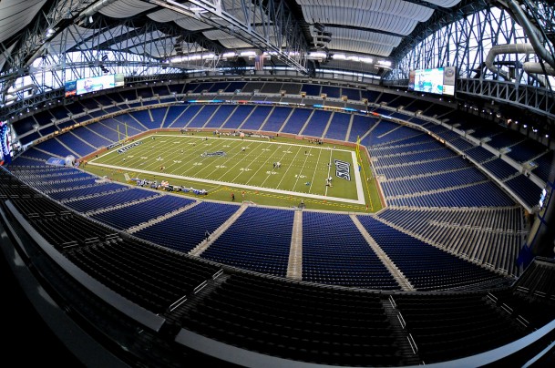 Ford Field shot by Scott Kelby using a Nikon 10.5mm on a D3
