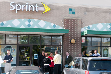 11 people lined up outside my local Sprint store at 10AM
