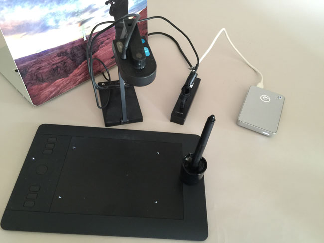 A Less Expensive USB-C Hub for your Mac/PC, iPhone 15 or iPad - Terry  White's Tech Blog