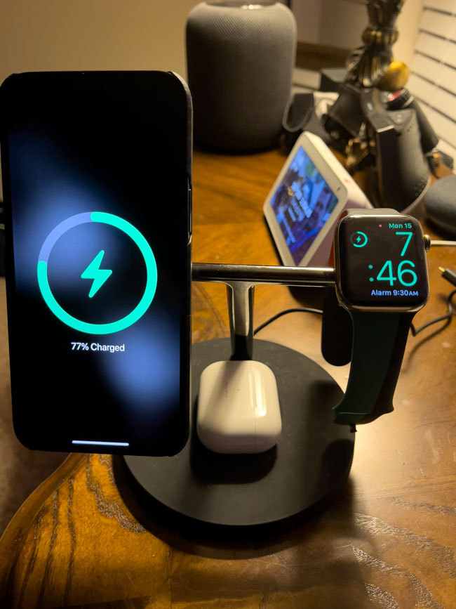 Belkin Boost Charge Pro 3-in-1 Wireless Charger with MagSafe: Best  Nightstand Charger